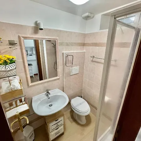 Apartment A.d Vatican House *