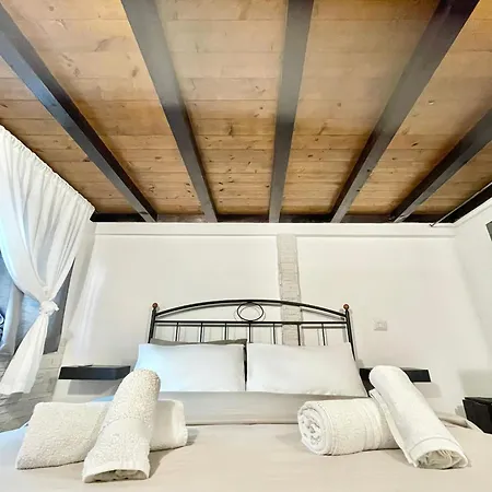 A.d Vatican House Apartment