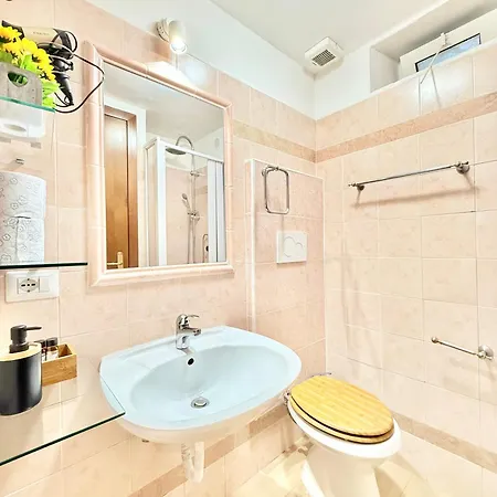 A.d Vatican House Appartement *