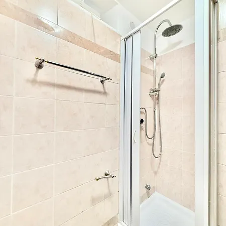 A.d Vatican House * Róma